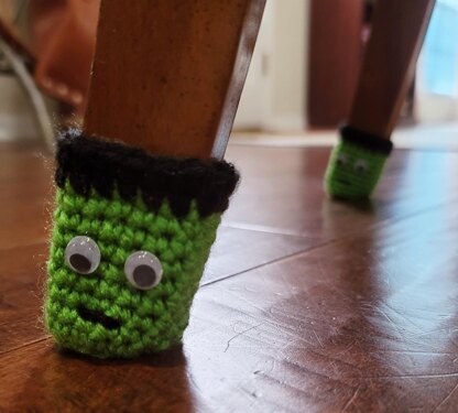 Frankenstein Chair Socks