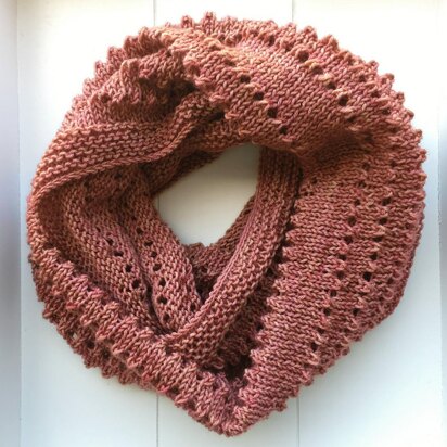 Nikki Lace Cowl