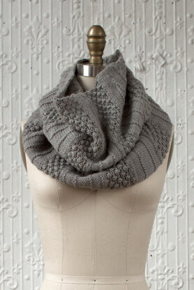 Empalme Scarf in Manos del Uruguay Silk Blend Semi-Solid - 2013F