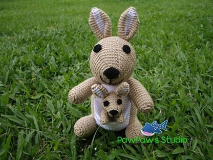 Amigurumi Mom Kangaroo and Baby Pattern No.01