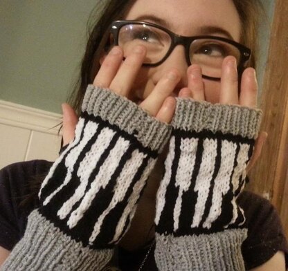 Piano Fingerless Gloves