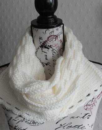 Honeycomb Ripple Cowl