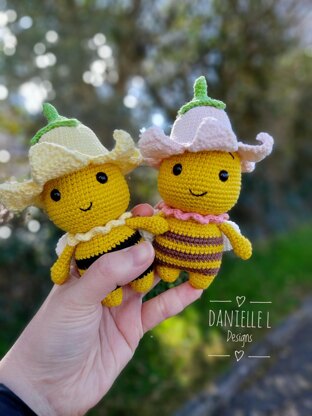 Kimi the Bee amigurumi