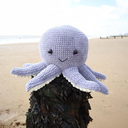 Oscar the Octopus Amigurumi