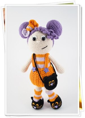 Crochet Pumpkin, the Halloween Doll