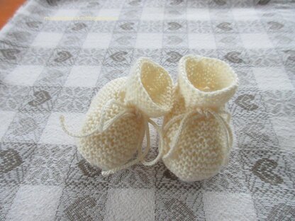 Garter Stitch Booties