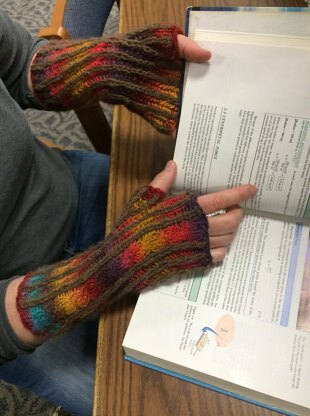 Centripetal Mittens