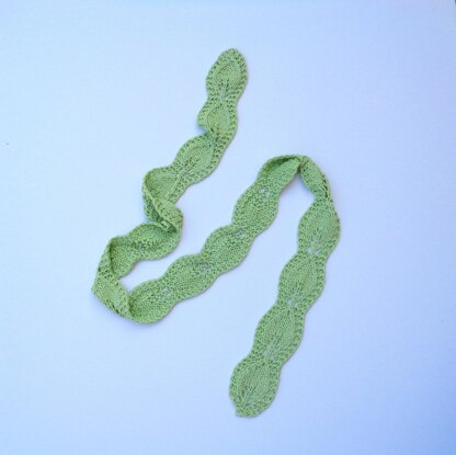 Skinny Leaf Scarf