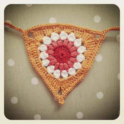 Garland :: Small Granny Bunting