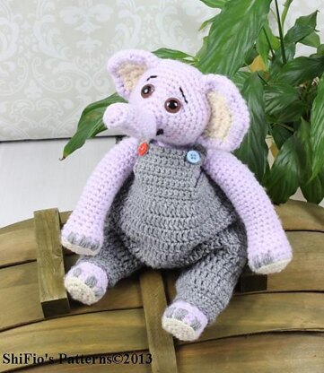 265- Eddie The Elephant Crochet Pattern #265