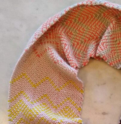 Meandering Scarf