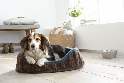 Dog Bed in Schachenmayr Wash+Filz-it! Big color and Wash+Filz-it! Big - F0067