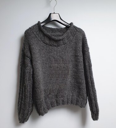 Super chunky jumper with banana motif