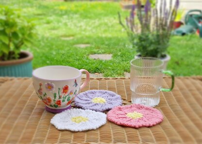 PDF Pretty Daisy Coaster Set Knitting Patterns