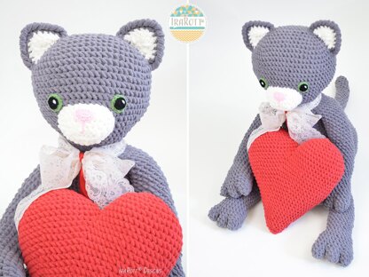 Sassy The Kitty Cat With Heart Big Amigurumi