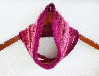 Ombre String Cowl