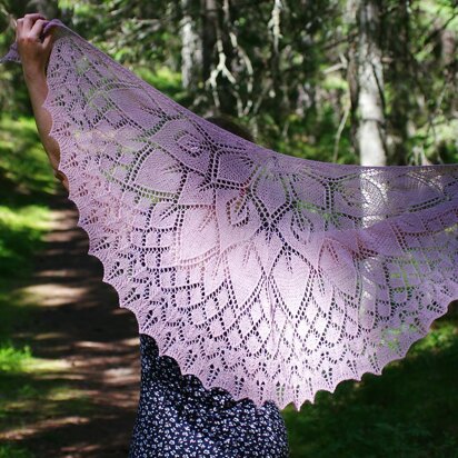 Flower Princess shawl - knitting pattern