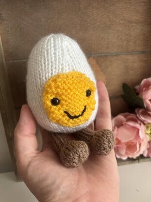 Hard Boiled Egg Amigurumi