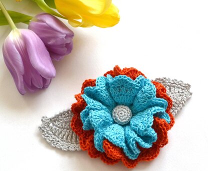 Crochet flower. Leaves applique. Flower embellishment. 3d crochet flower decoration. Flower brooch