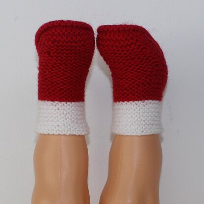 Baby Simple Christmas Booties