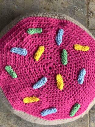 Sprinkle doughnut pouf