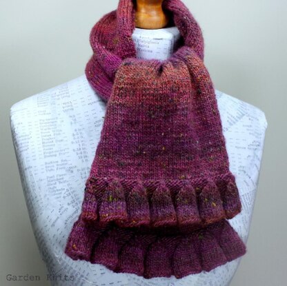 Foxglove Scarf Knitting Pattern