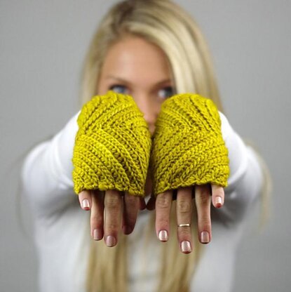 Everyday Fingerless Gloves