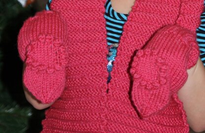 Girl's Flowered Hat and Mittens