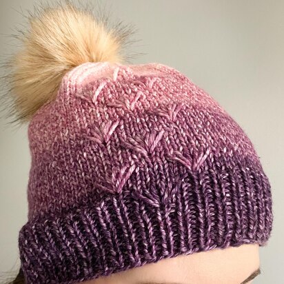 St. Jude - Taryn Beanie Adult Size - knitting pattern