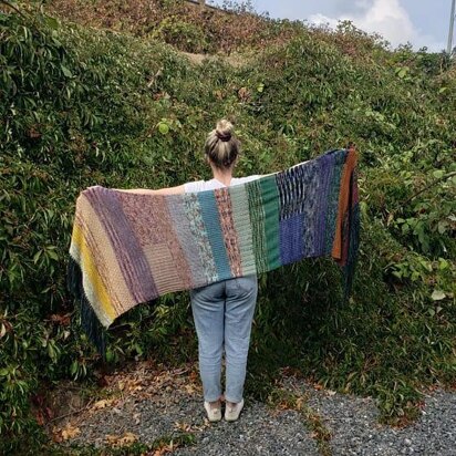 Dusk to Dawn Shawl