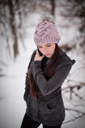 Knit Celtic Heart Beanie