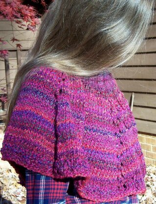 Wild Berry Zinger capelet