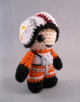 Luke Skywalker - Farm Boy and Pilot - Star Wars Mini Amigurumi