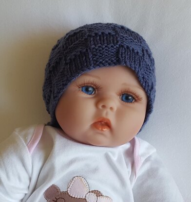 Corey - babies seamed block stitch hat