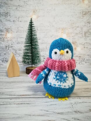 Toy Knitting Pattern Knit a baby penguin for a Christmas