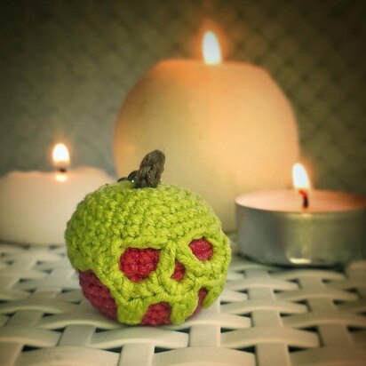 Poisoned Apple mini for Halloween