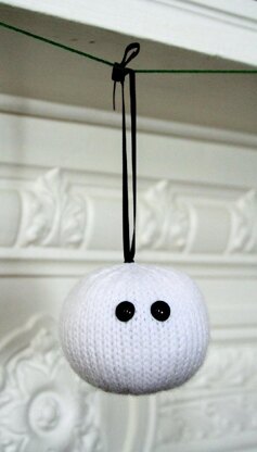 Amigurumi Snowball