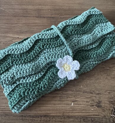 Wavy Chevron Glasses Case