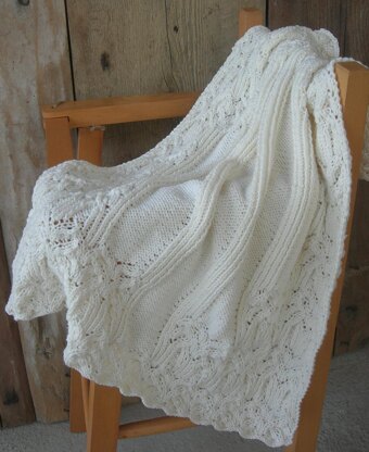 White knitted blanket discount baby