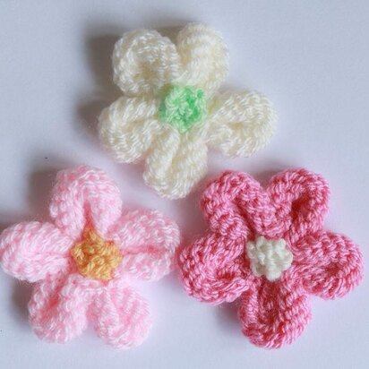 Knitted Flower Tutorial