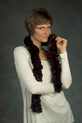 Scarf in Plymouth Yarn Passion Ice - F445 - Downloadable PDF