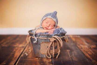 #19 Newborn scallop pixie hat