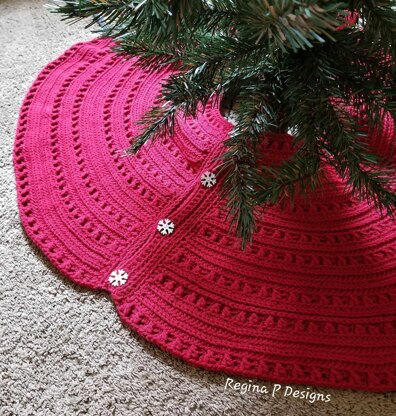 Avery Christmas Tree Skirt