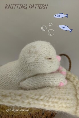 White sleeping kitten knitting pattern