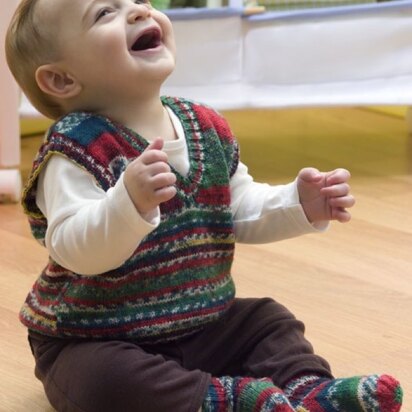 Baby's Holiday Vest and Socks in Red Heart Heart & Sole - WR1960