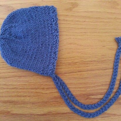 Seed Stitch Bonnet