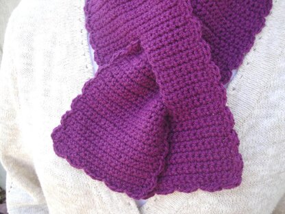 Crochet Keyhole Scarf