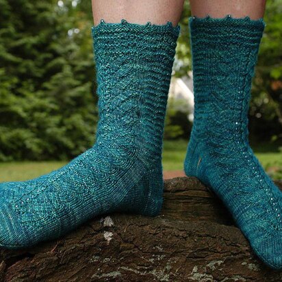 Fiddlehead Socks - knitting pattern