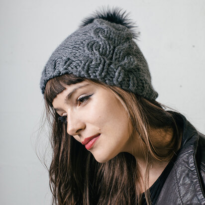 Horseshoe Beanie in Toft Chunky - PAT020 - Downloadable PDF