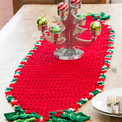 Holly Trim Table Runner in Red Heart Super Saver Economy Solids and Prints - LW4872 - Downloadable PDF